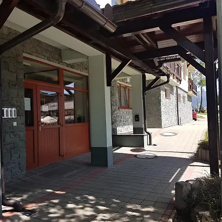 Horec A32 Апартаменты Доновалы